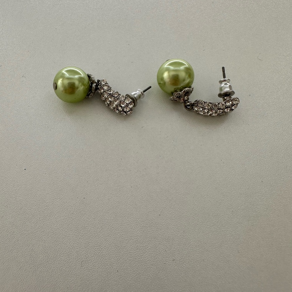 Elegant Green and Silver Earrings